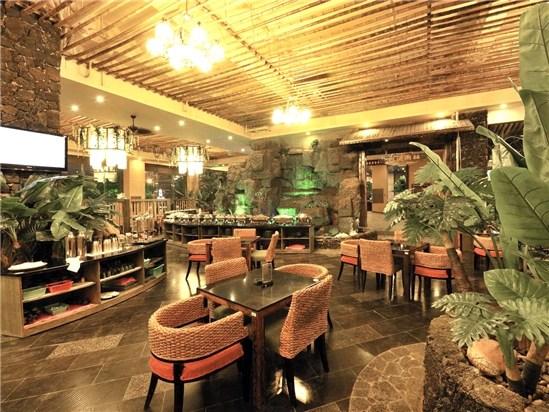 酒店巴诺雨林餐厅