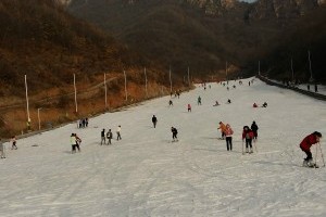 大鸿寨滑雪场
