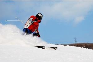 云峰山滑雪场